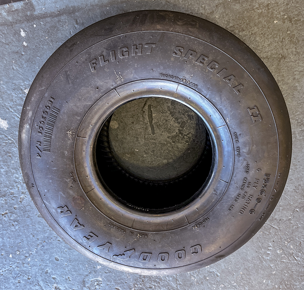 Goodyear Flight Special II Tire 15X6.00-6 6 Ply 156E66B1 Goodyear Flight Special II Tire 15X6.00-6 6 Ply 156E66B1